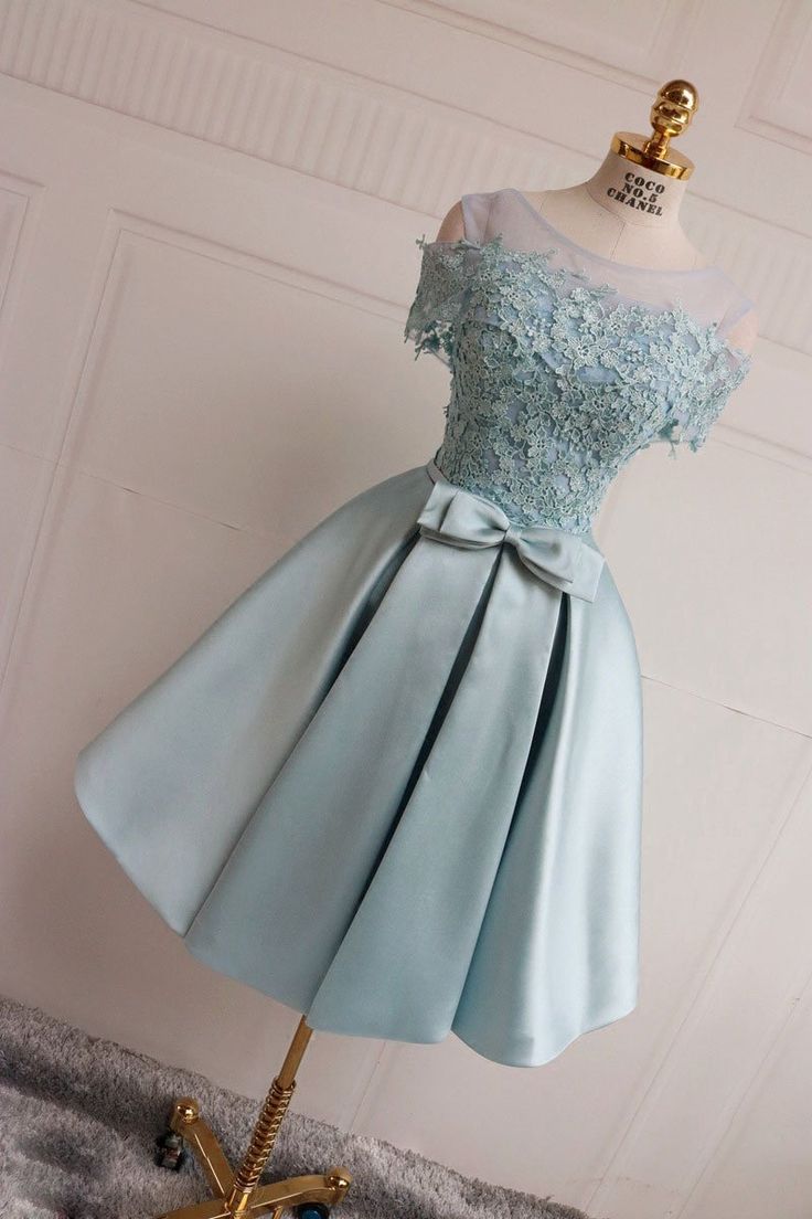 Kurzes Heimkehrkleid aus blauer Spitze, Brautjungfernkleid aus blauer Spitze cg2396
