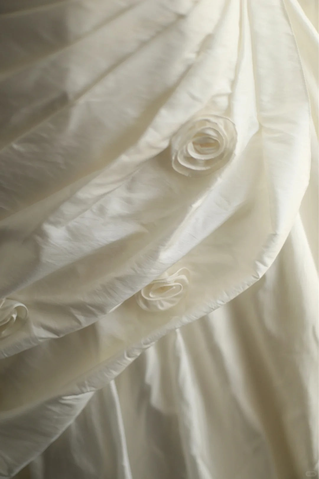 A Line White Wedding Dress Sleeveless Long Princess Evening Dress cg25939