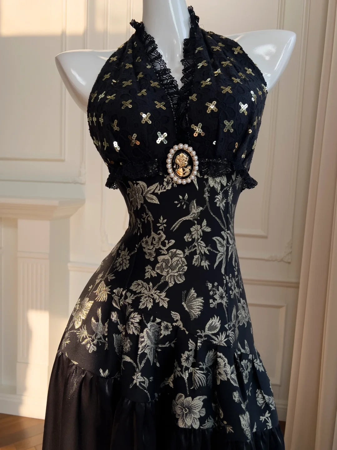 Halter Vintage Evening Dresses,Sleeveless Party Gowns cg25487
