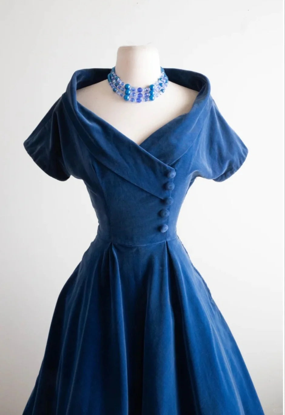 Blue Velvet Vintage Dresses Homecoming Dress Short Prom Dress Party Dress cg26048