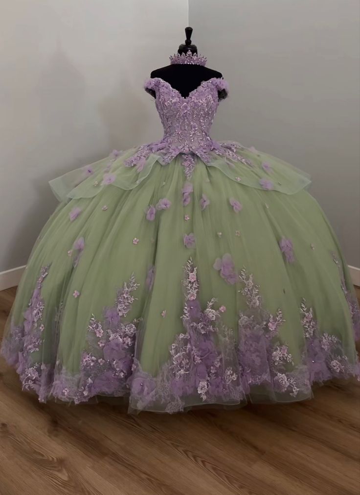 A Line Quinceanera Dress Lace Appliques Sweet 16 15 Ball Gown cg25905
