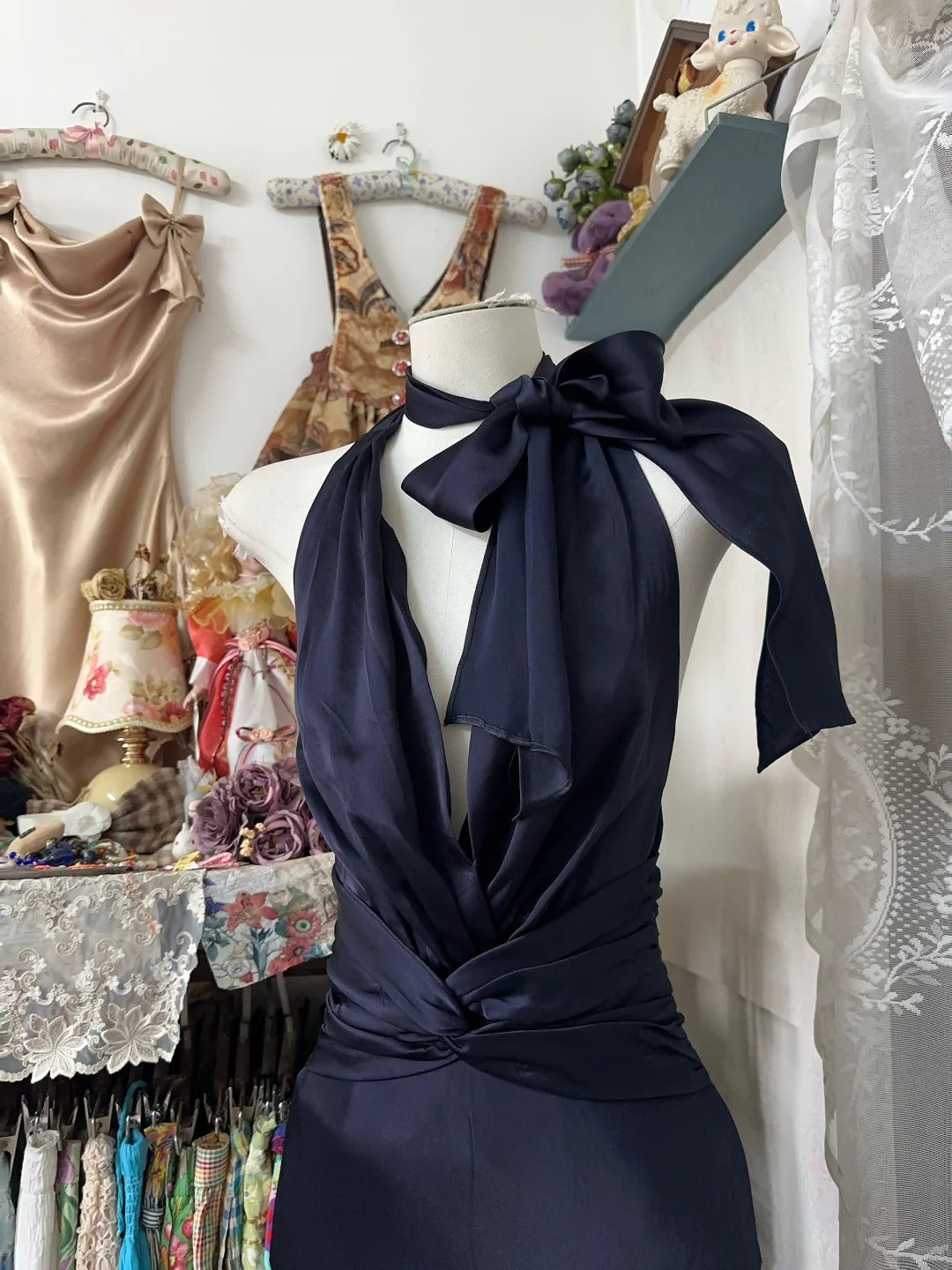 Vintage Halter Long Prom Party Dresses Unique Evening Dress cg26076
