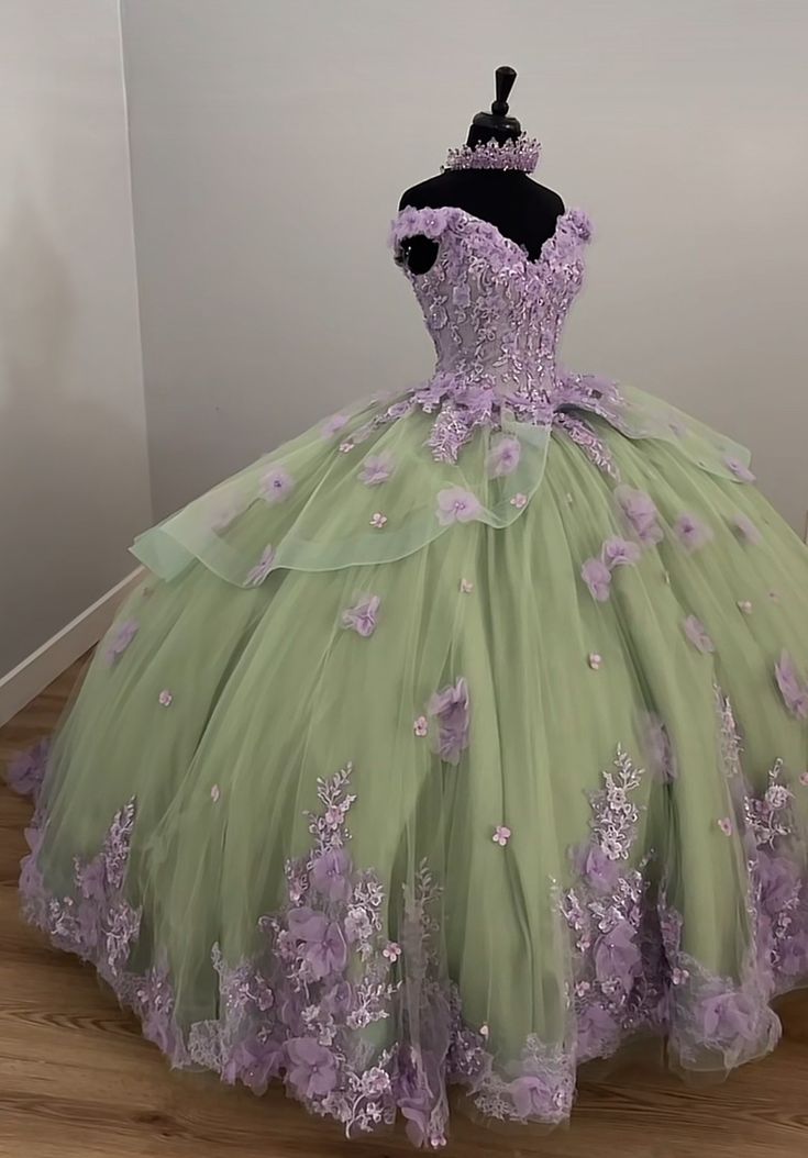A Line Quinceanera Dress Lace Appliques Sweet 16 15 Ball Gown cg25905