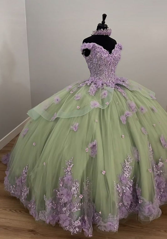 A Line Quinceanera Dress Lace Appliques Sweet 16 15 Ball Gown   cg25905