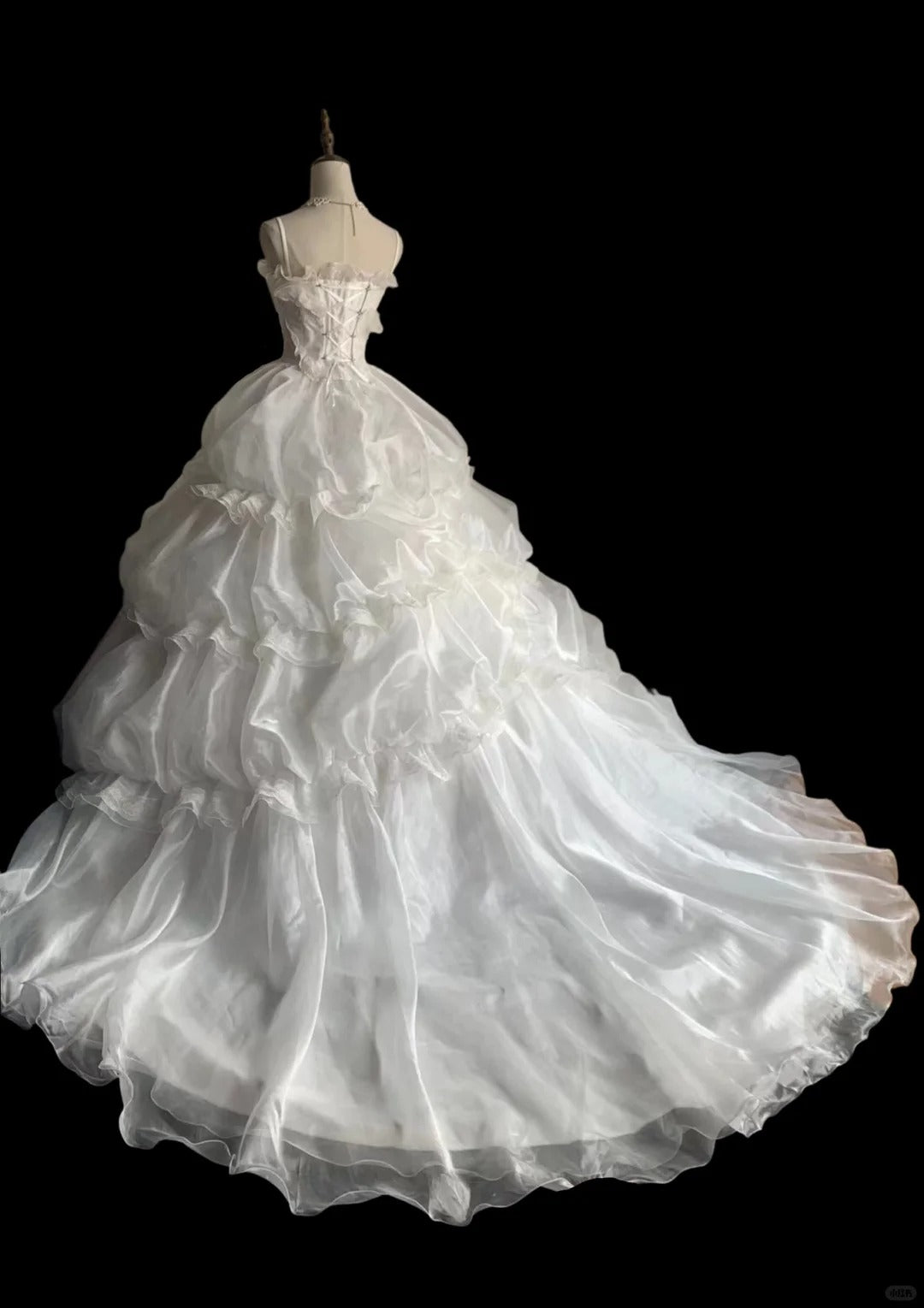 A Line Lace White Wedding Dress Sleeveless Long Princess Evening Dress cg25935
