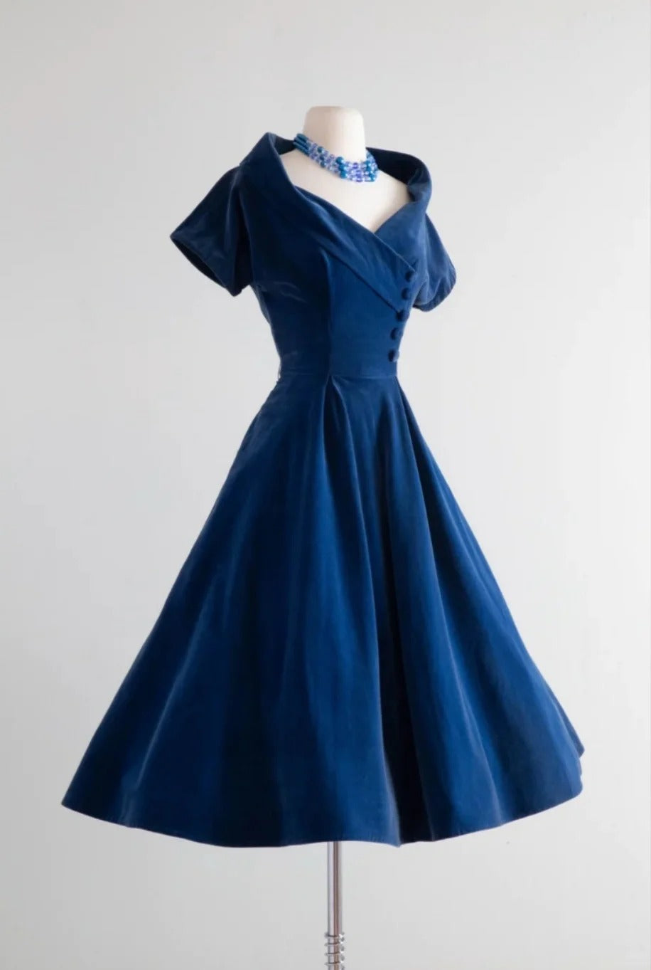 Blue Velvet Vintage Dresses Homecoming Dress Short Prom Dress Party Dress cg26048