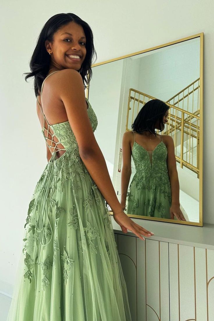 Sage Green V Neck Tulle A-Line Long Prom Dresses with Appliques cg25713
