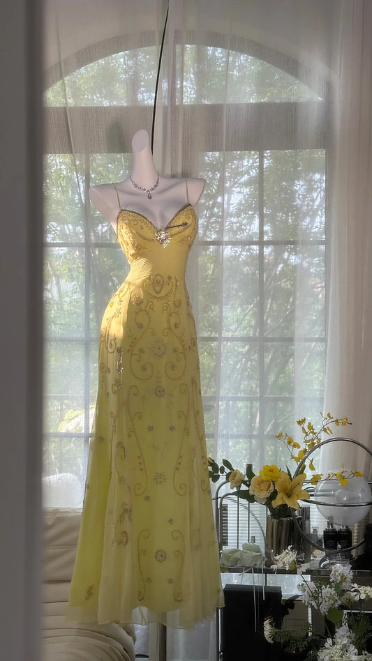 Gelbes Perlen-Abendkleid, einzigartiges langes Ballkleid, cg25572