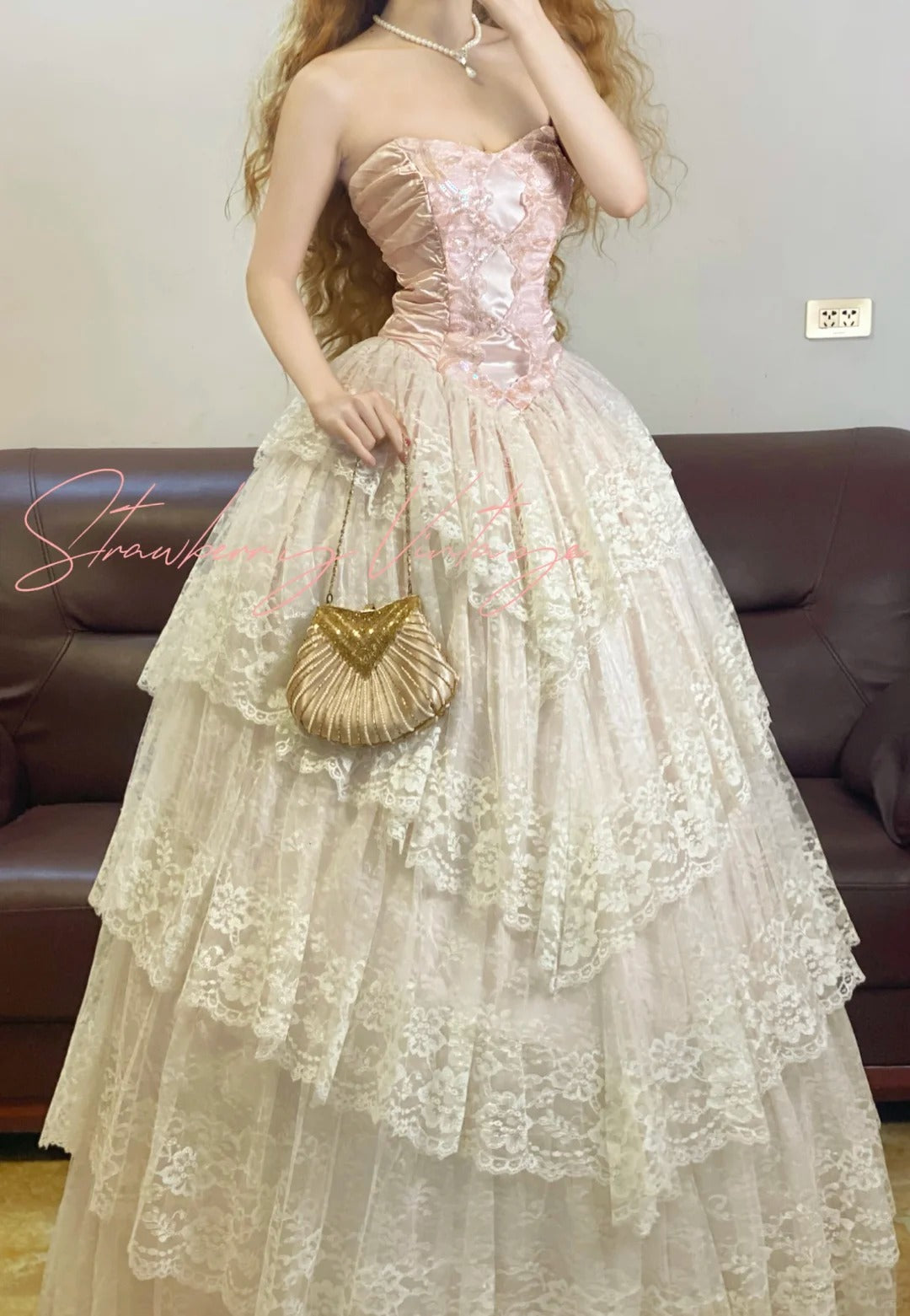 A Line Ball Gown Lace Strapless Evening Dresses,Sleeveless Party Prom Dress cg25482