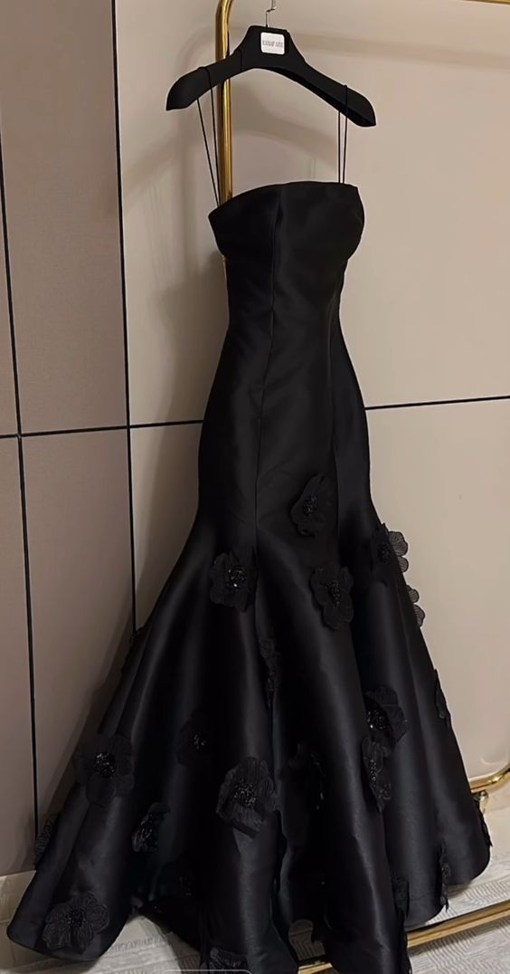 Elegant Black Spaghetti Straps Prom Dress Party Dress cg25049