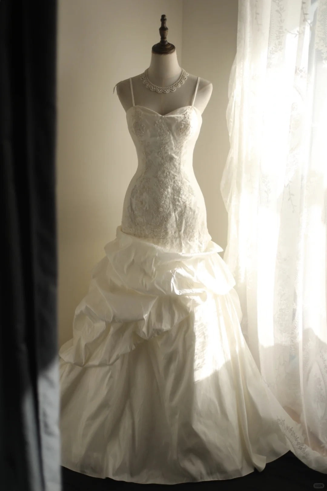 White Wedding Dress Sleeveless Long Princess Evening Dress cg25937