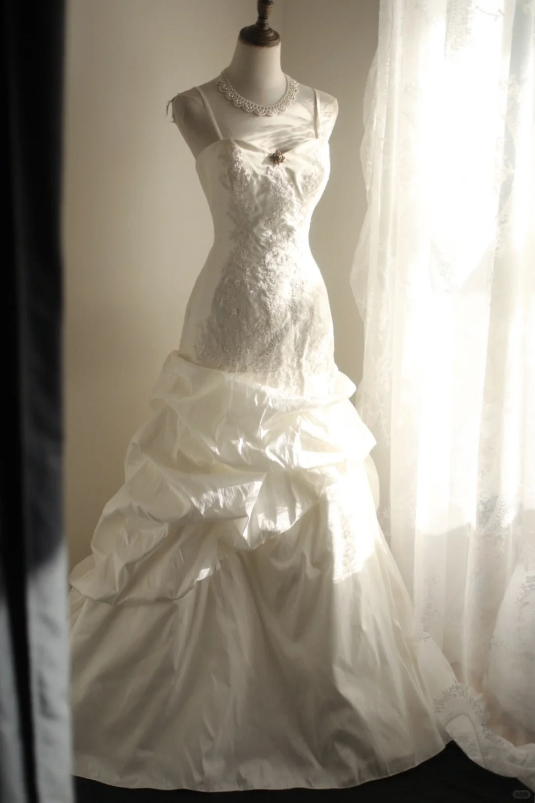 White Wedding Dress Sleeveless Long Princess Evening Dress cg25937