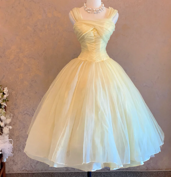 A Line Yellow Chiffon Birthday Outfit Short Prom Dress Homecoming Dress cg26326