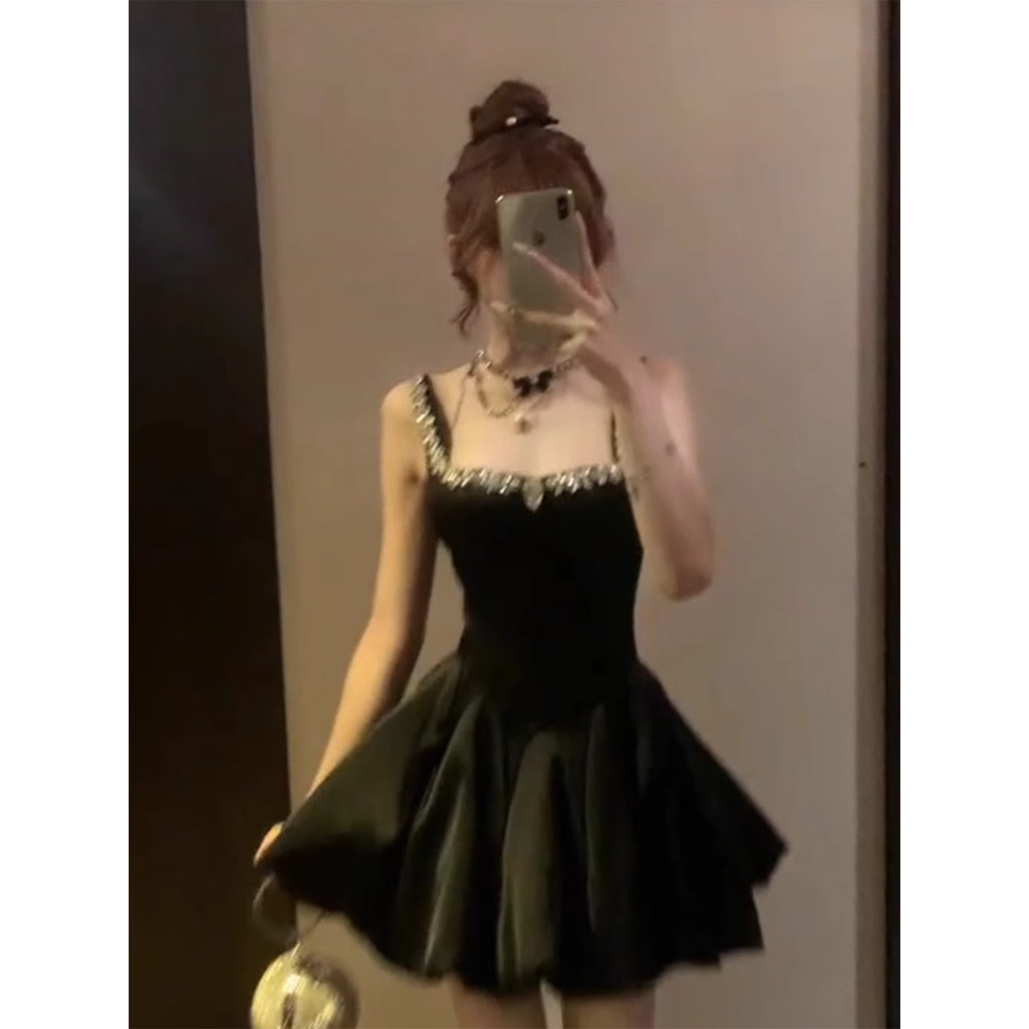 Square neck slip dress for women's day parties, little black dress G052