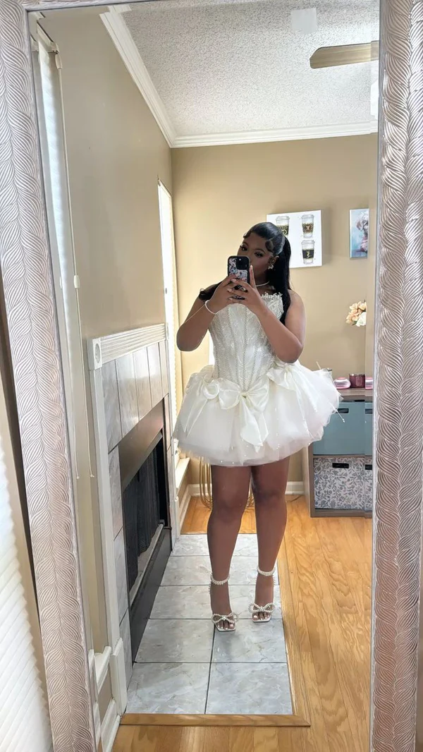 White Ball Gown Short Prom Dress Sweet 16 Birthday Outfit cg26091