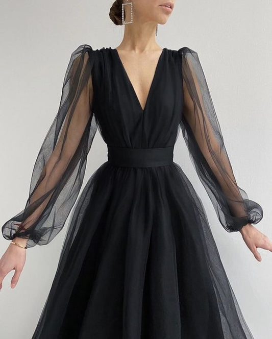 Einzigartiges schwarzes Ballkleid aus Tüll mit langen Ärmeln cg10005