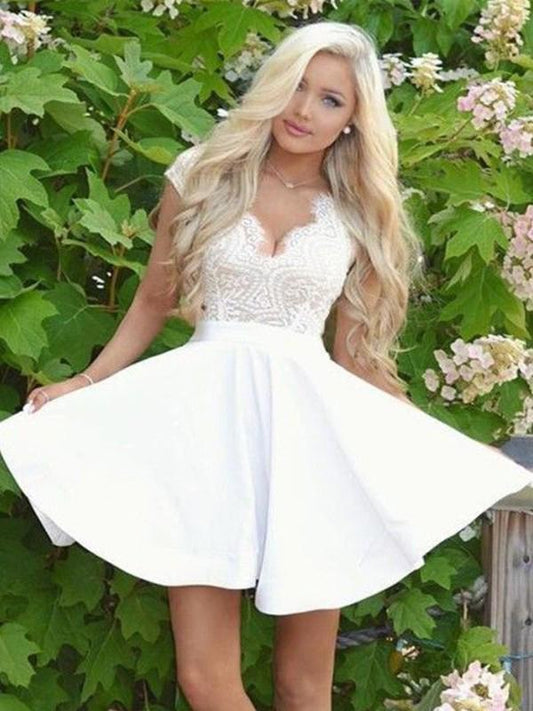 Off White Lace Kurzarm Open Back Homecoming Kleider cg1001