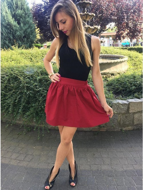 Two Piece Round Neck Sleeveless Burgundy Short Homecoming Dress cg10330
