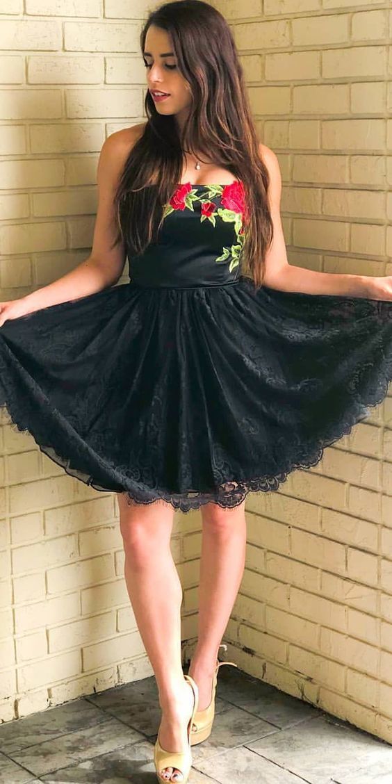 Strapless Black Lace Homecoming Party Dresses With Floral Embroidery cg10347