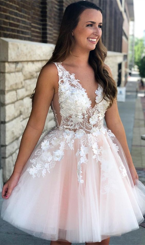 A-Line V Neck Tulle Short White Homecoming Dress cg11356