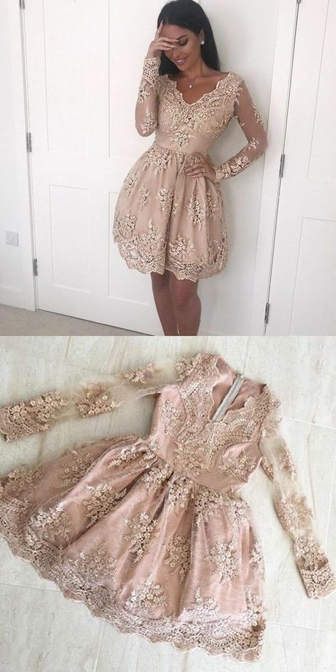 Champagner Kurzes Homecoming-Kleid mit V-Ausschnitt und Spitzenapplikationen, süßes Homecoming-Kleid cg12