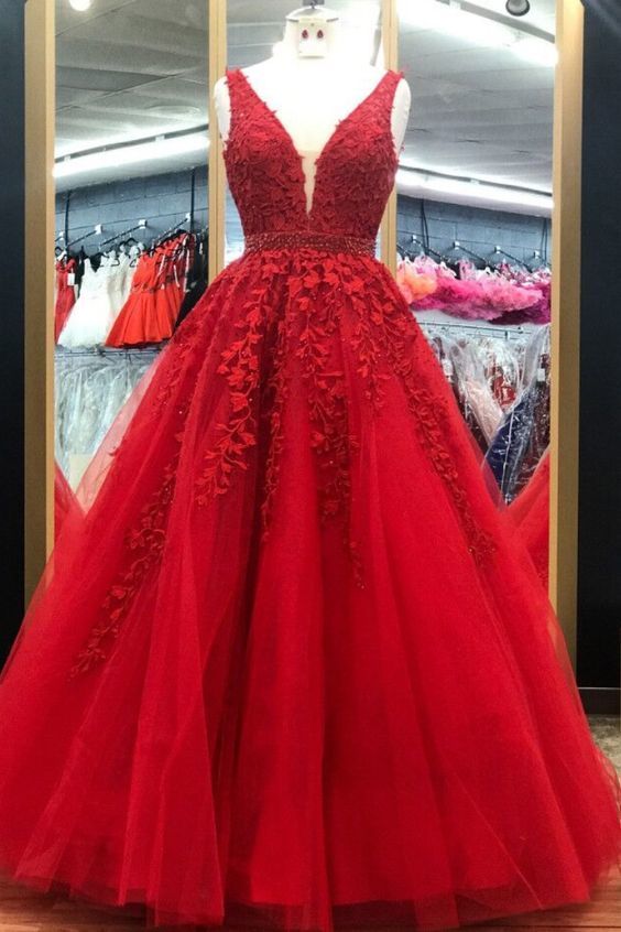 Elegant Red Long Prom Dress with Lace Appliques cg12143