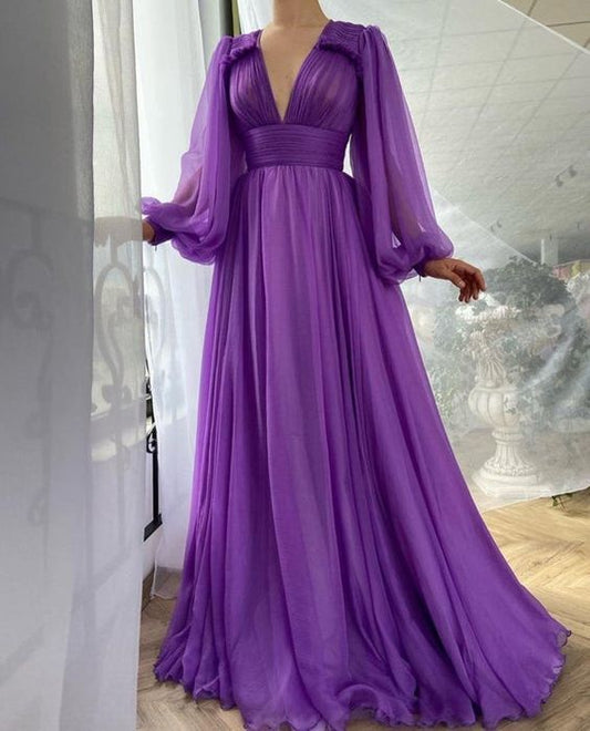 Maßgefertigtes königsviolettes Ballkleid für besondere Anlässe cg12540