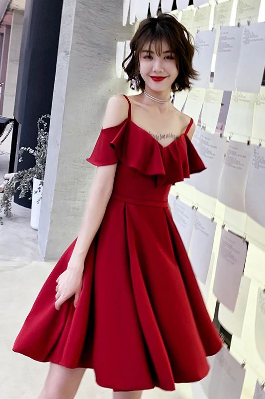 Burgundy Straps Off the Shoulder Knee Length Homecoming Dress with Ruffles cg12677