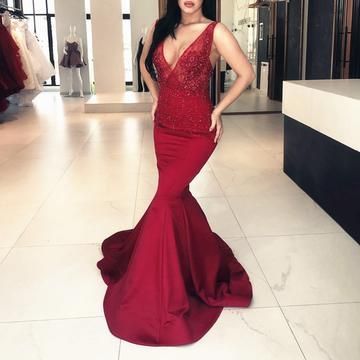 Charming V Neck Mermaid Evening Dress, Appliques Evening Gowns Prom Dresses cg12725