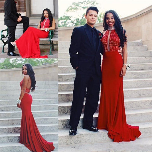 Rotes Neckholder-Ballkleid mit rückenfreiem, langem Meerjungfrau-Abschlussballkleid mit Perlen verziert in Übergröße cg12911