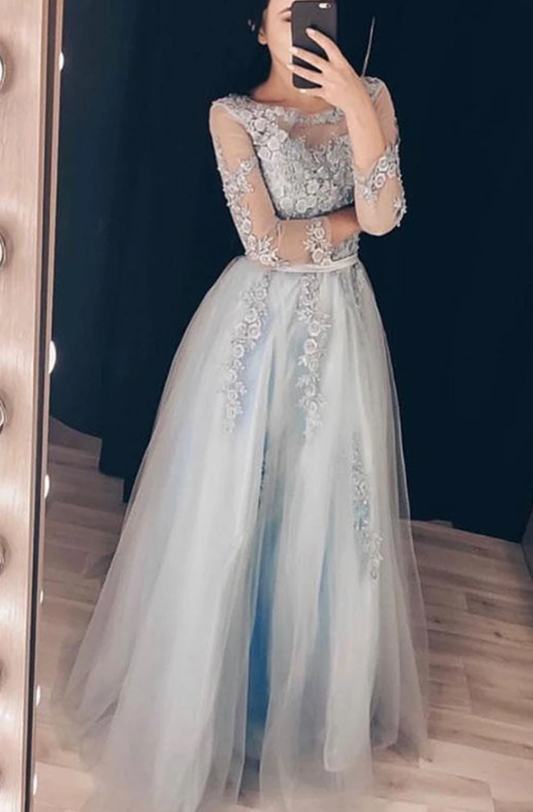 Rundhalsausschnitt, lange Ärmel, graues Spitzenkleid mit Blumenmuster, lange Ärmel, graues Spitzenkleid, graues Spitzenabendkleid cg13092