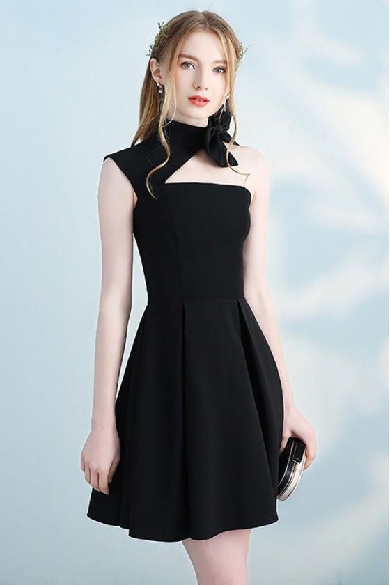 Black Halter Short Homecoming Dress Open Back with Bow cg13323 classygown Black Halter Short Homecoming Dress Open Back with Bow cg13323 classygown