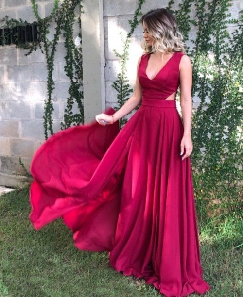 Langes Ballkleid in A-Linie mit V-Ausschnitt, cg13395