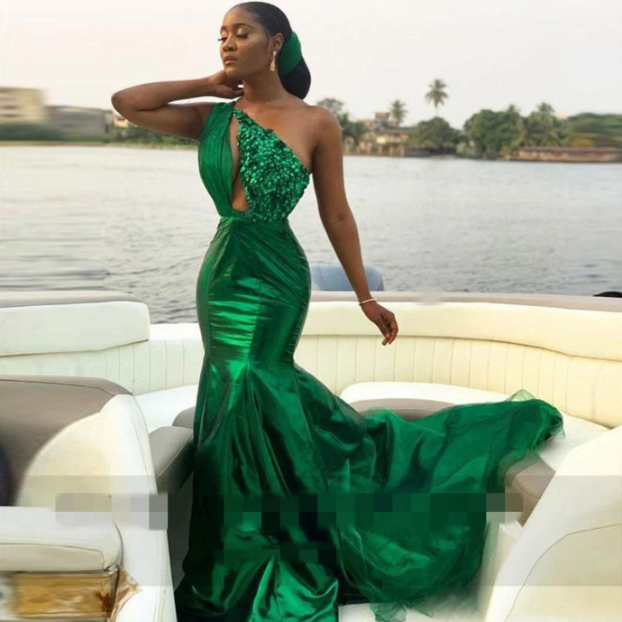 2021 glaring Sexy Green One Shoulder Mermaid Evening Dresses Sequined Sweep Train Satin Tulle Plus Size Prom Gowns cg13404 2021 glaring Sexy Green One Shoulder Mermaid Evening Dresses Sequined Sweep Train Satin Tulle Plus Size Prom Gowns cg13404