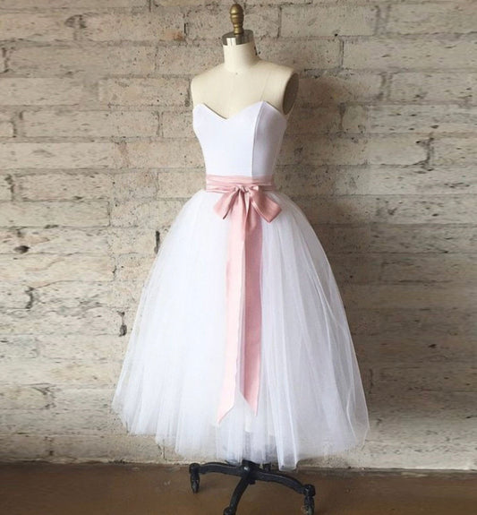 Weißes kurzes Homecoming-Kleid mit Herzausschnitt, cg13428
