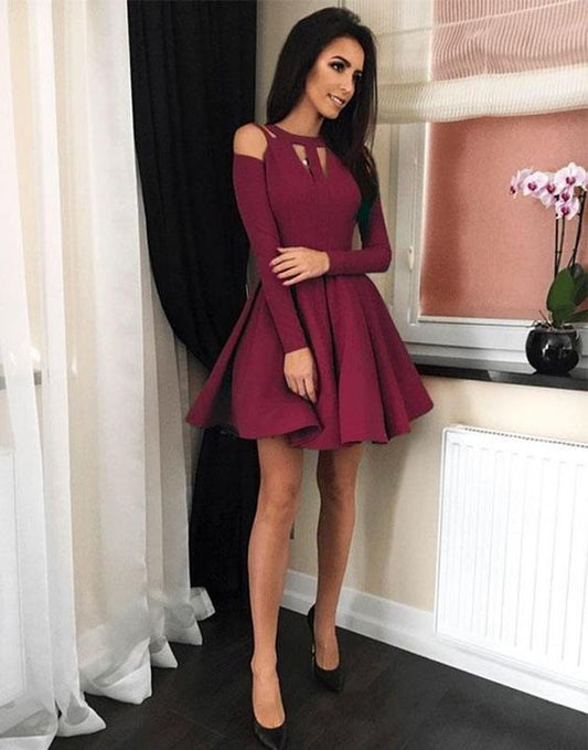 Einfaches burgunderrotes kurzes Kleid, kurzes Homecoming-Kleid cg135