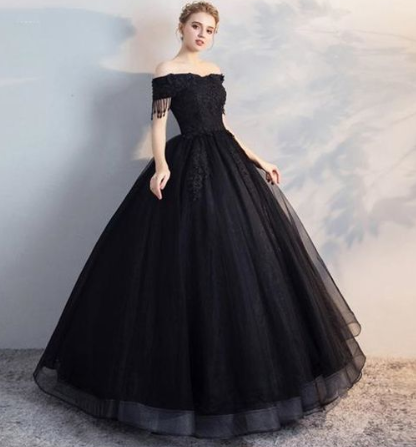 Schwarzes schulterfreies Brautkleid mit Spitzenapplikation, A-Linie Brautkleid cg1430