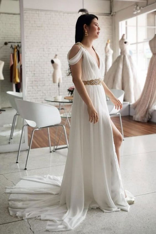 Wunderschönes A-Linie V-Ausschnitt Weißes Strand-Brautkleid mit Rüschen Ballkleid cg14354