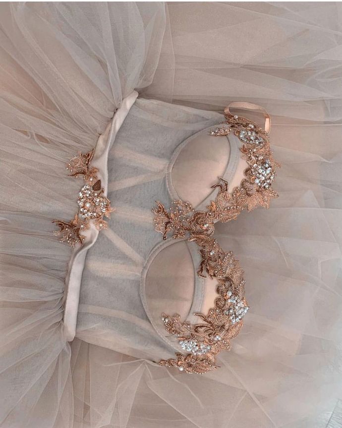 Long Prom Dress with Beading ,School Dance Dresses ,Fashion Winter For classygown Long Prom Dress with Beading ,School Dance Dresses ,Fashion Winter For classygown