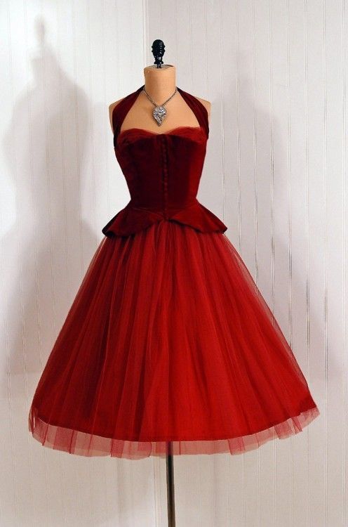 Vintage Halter Neckline Short Homecoming Dress cg15421