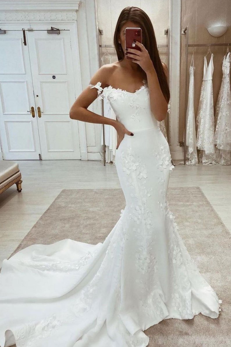 White sweetheart satin lace applique mermaid long prom dress cg15683