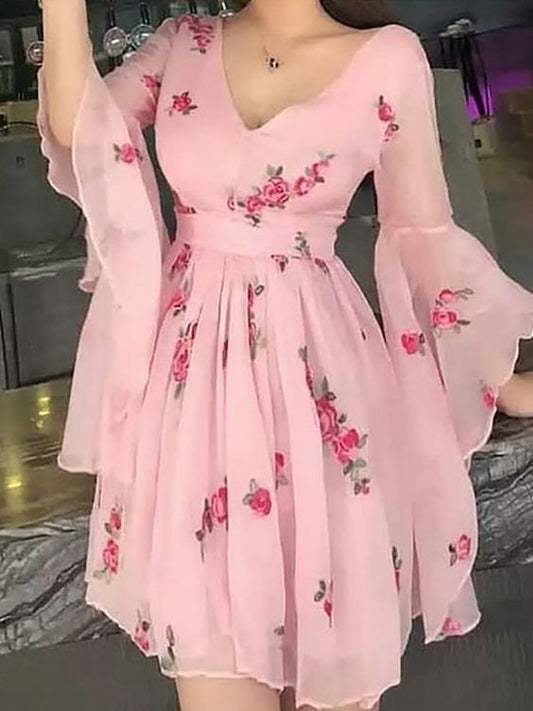 Chiffonkleid mit Blumendruck und ausgestellten Ärmeln und Plissee, billiges Homecoming-Kleid cg158