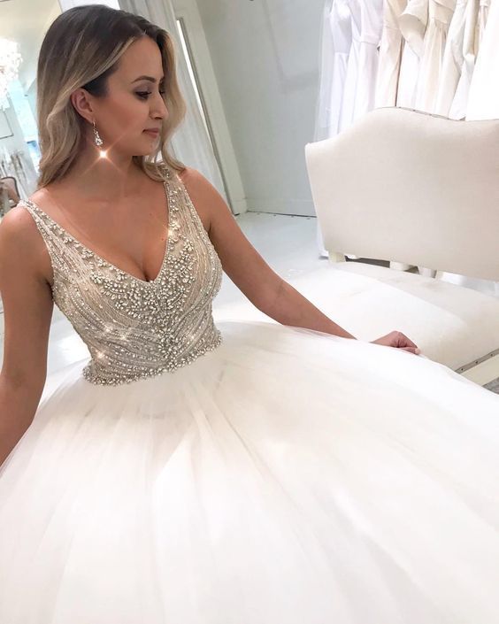 A-line V Neck Charming Prom Dress With Beading cg16087