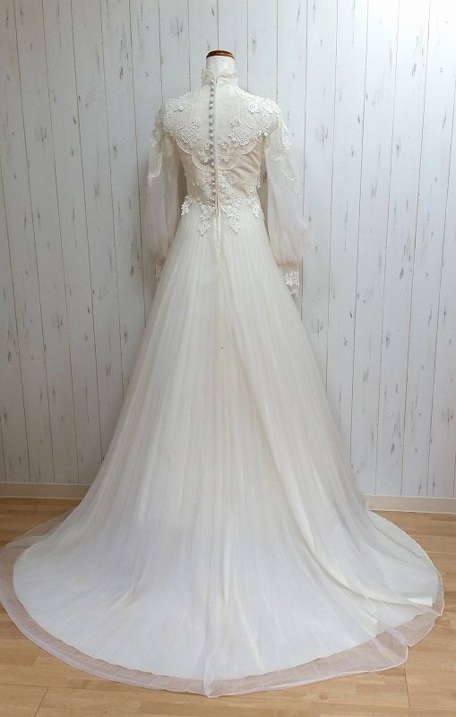 Bezaubernde Brautkleider, weiße A-Linie mit hohem Halsausschnitt, langes Ballkleid cg16155