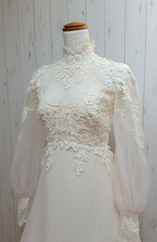 Bezaubernde Brautkleider, weiße A-Linie mit hohem Halsausschnitt, langes Ballkleid cg16155