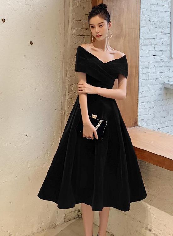 Black Velvet Elegant Lace-Up Prom Dress, Black Off Shoulder Prom Dress cg16924