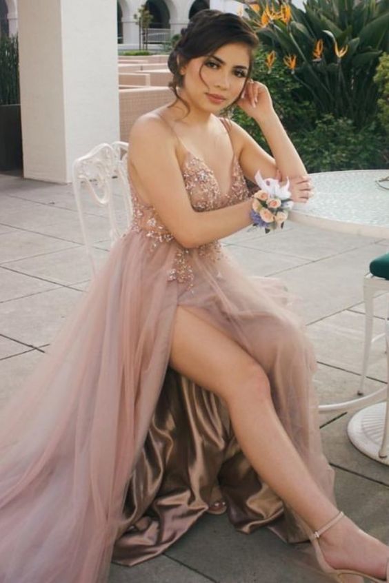 Straps A-Line Beaded Rose Wood Prom Dress with Crystal cg17067
