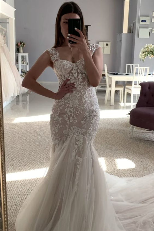 Meerjungfrau-Abschlussballkleider Graceful Lace Mermaid Brautkleider Sweetheart Korsett Brautkleid Spaghetti-Trägern cg17632