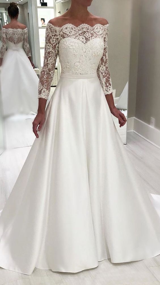 Vintage lace A-line Wedding Dresses with 3/4 Sleeve Prom Dresses cg18547