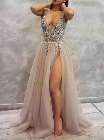 Bezauberndes Tüll-Abendkleid, Ballkleid mit hohem Schlitz cg1909